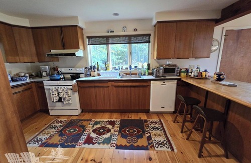 Boothbay Cabin | Osprey Oasis | Dog-Friendly | EV Charger | Nature Retreat