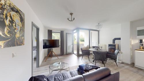 Boltenhagen Apartment | Ostseeblick-Neu 2024-Küche-Parkplatz-Kamin-Balkon