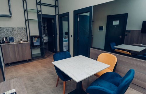 Coop Hotel | OTIA