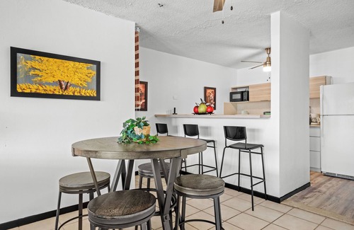 Sardinera Apartment | Otium | Balcony | Pet Friendly | Free Parking
