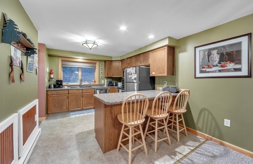 North Creek House | Otter Slide 78i - A Cozy Mountain Retreat 2 Bedroom Townhouse