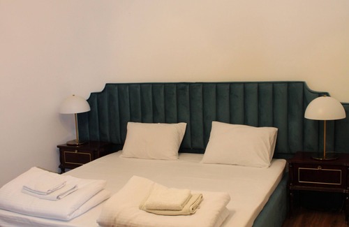 Parakar Hotel | Otyak