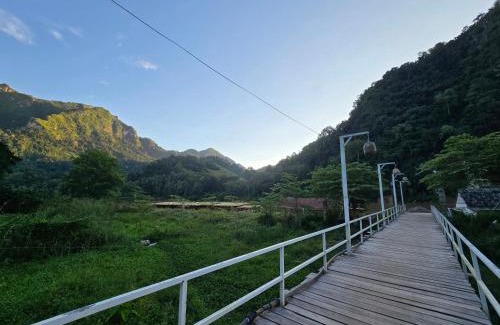Nong Khiaw Resort | Ou liver house, deluxe