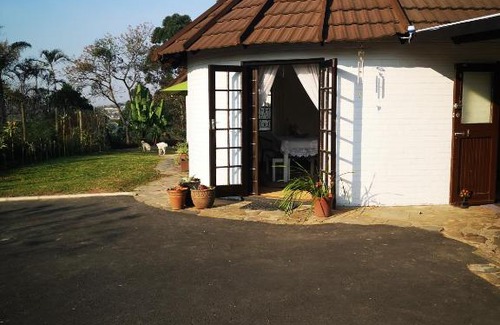 Pinetown House | 'Out of Africa' on the Highway