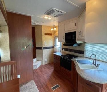 Peletier House | Outback Fifth Wheel at Seaside Cottages