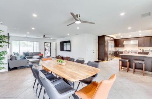 Racquet Club South House | Outdoor Entertainment Palm Springs Group Escape