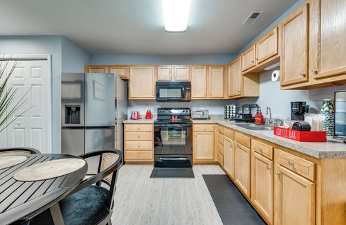 Concord Apartment | Outdoor Entertainment Area: Family Concord Apt!
