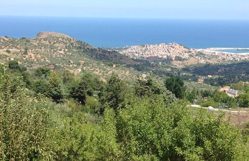 Termini Imerese Villa | Outstanding Sea & Mountain Views by day & night. Private Pool, jacuzzi