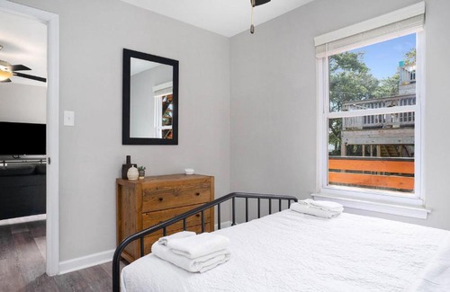 East Ocean View Apartment | OV Mosaic First Floor Suites