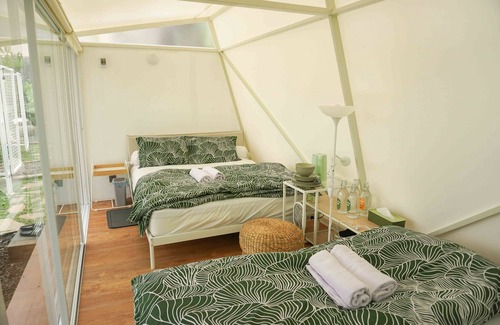 Ciumbuleuit Cabin | Over Easy Glamping Site