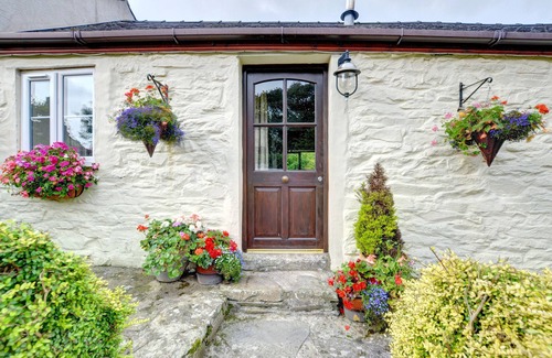 Llanerchymedd House | Owl Cottage - Two Bedroom House, Sleeps 4