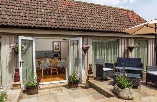 Chippenham House | Oxen Cottage Nables Farm