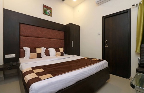 Kanpur Hotel | OYO 10991 Hotel Gagan