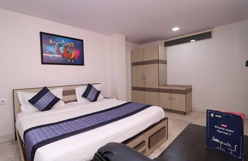 Shalimar Bagh Hotel | OYO 14723 Diamond Deluxe