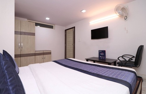 Shalimar Bagh Hotel | OYO 14723 Diamond Deluxe