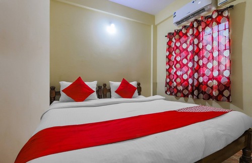 Baga Hotel | OYO 22418 Frank Rooms