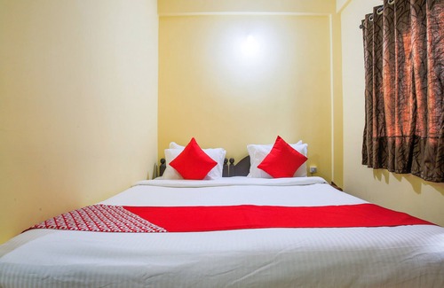 Baga Hotel | OYO 22418 Frank Rooms
