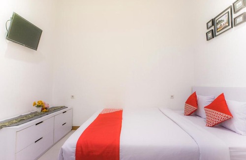 Medan Hotel | OYO 2626 Syariah Harmoni Residence