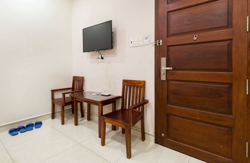 Binh Chanh Hotel | OYO 652 Monaco Hotel