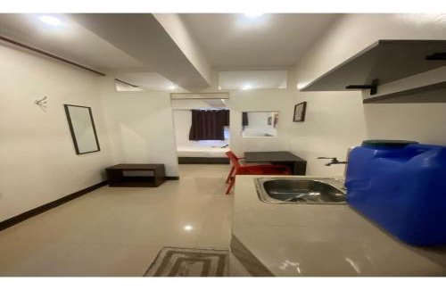 Guadalupe Nuevo Hotel | OYO 888 City Stay Inns Fortview BGC
