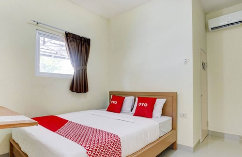 Bandar Lampung Hotel | OYO 90180 Ava Guesthouse
