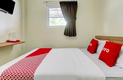 Bandar Lampung Hotel | OYO 90180 Ava Guesthouse