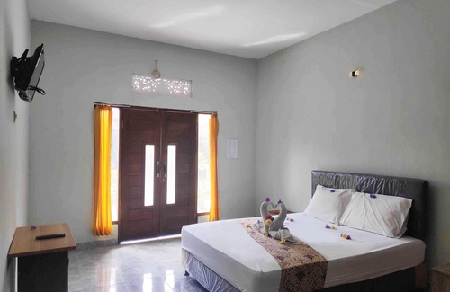 Mengwi Hotel | OYO 90547 Pondok Saren Anyar