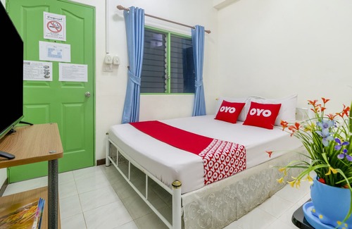 Ayutthaya Hotel | OYO 906 Bann One Love
