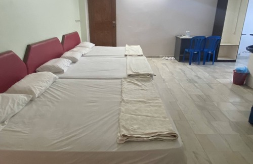 Bandar Bera Hotel | OYO 90885 Bera Pentagon Inn