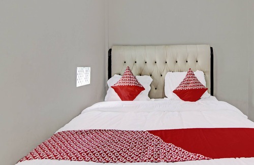 Pangkalan Kerinci Hotel | OYO 92082 Elisa Hill