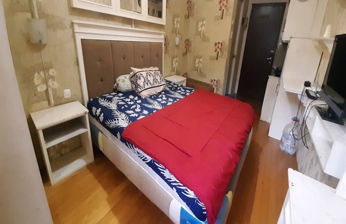 Bandung Hotel | OYO 93439 The Suites Metro Apartment By Interindo