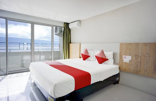 Parapat Hotel | OYO 94772 Gapura Hotel