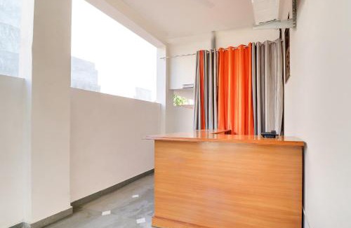 Gomti Nagar Hotel | OYO Flagship Kamakshi Villa