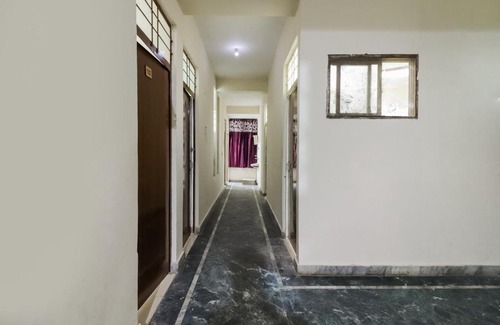 Gwalior Hotel | OYO Flagship KANCHAN PALACE