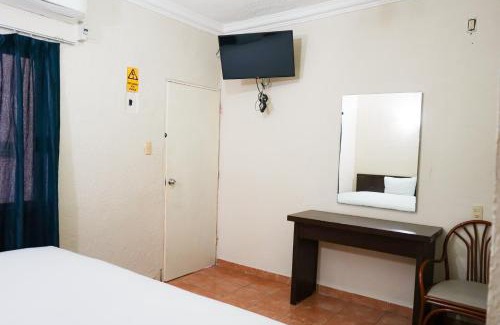 Old Town Hotel | OYO Hotel Plaza Veracruz Centro Historico