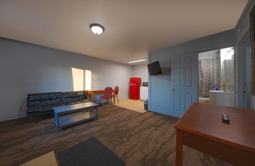 Wilkes Hotel | Oyo Hotel Portland Or Near Airport