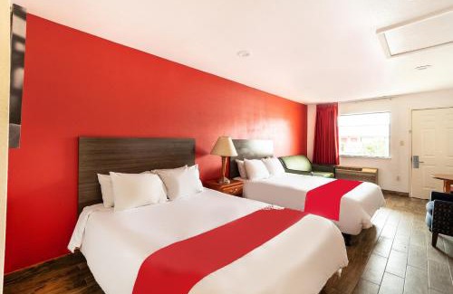 San Antonio Hotel | OYO Hotel San Antonio near AT&T Center