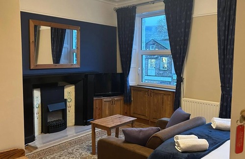 Whitby Hotel | OYO The Board Inn
