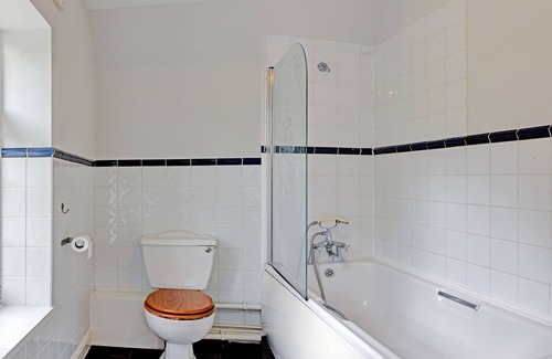 Olton Hotel | OYO the Gables Hotel, Birmingham Airport
