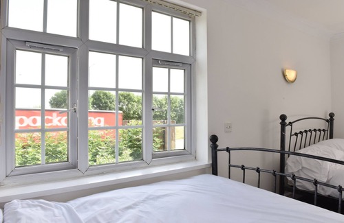 Olton Hotel | OYO the Gables Hotel, Birmingham Airport