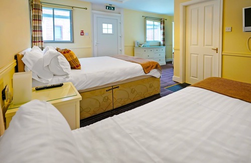Ripon Hotel | OYO The White Horse, Ripon North Yorkshire
