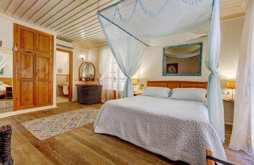 Oludeniz City Center Hotel | Oyster Residences