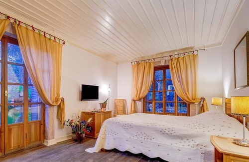 Oludeniz City Center Hotel | Oyster Residences