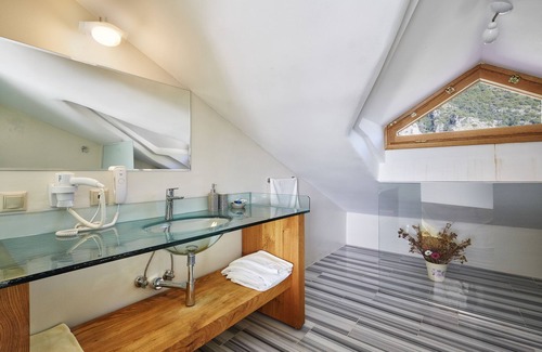 Oludeniz City Center Hotel | Oyster Residences
