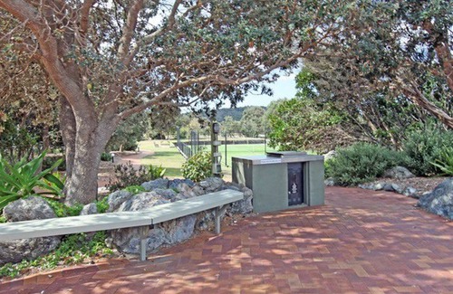 Dunbogan House | Oystercatcher - 10 Pindari Dr Dunbogan