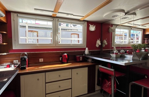 Asnieres-sur-Seine Boat Rental | PÉNICHE LIBERTE