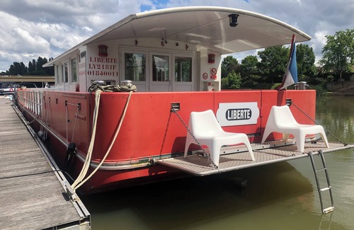Asnieres-sur-Seine Boat Rental | PÉNICHE LIBERTE