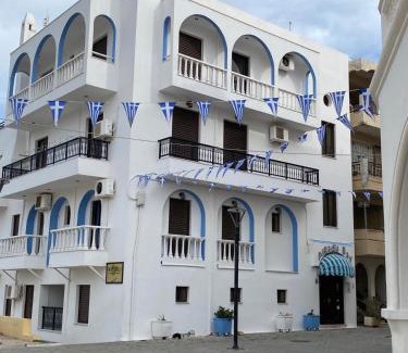 Karpathos Apartment | P i g a d i a B a y