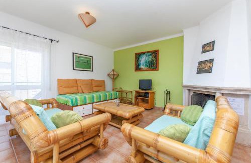 Albardeira House | P - Meia-Praia Seaview Guesthouse