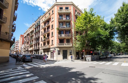 El Poble-sec Apartment | P2VIIV1042 Modern & Cozy Apartment Poble Sec